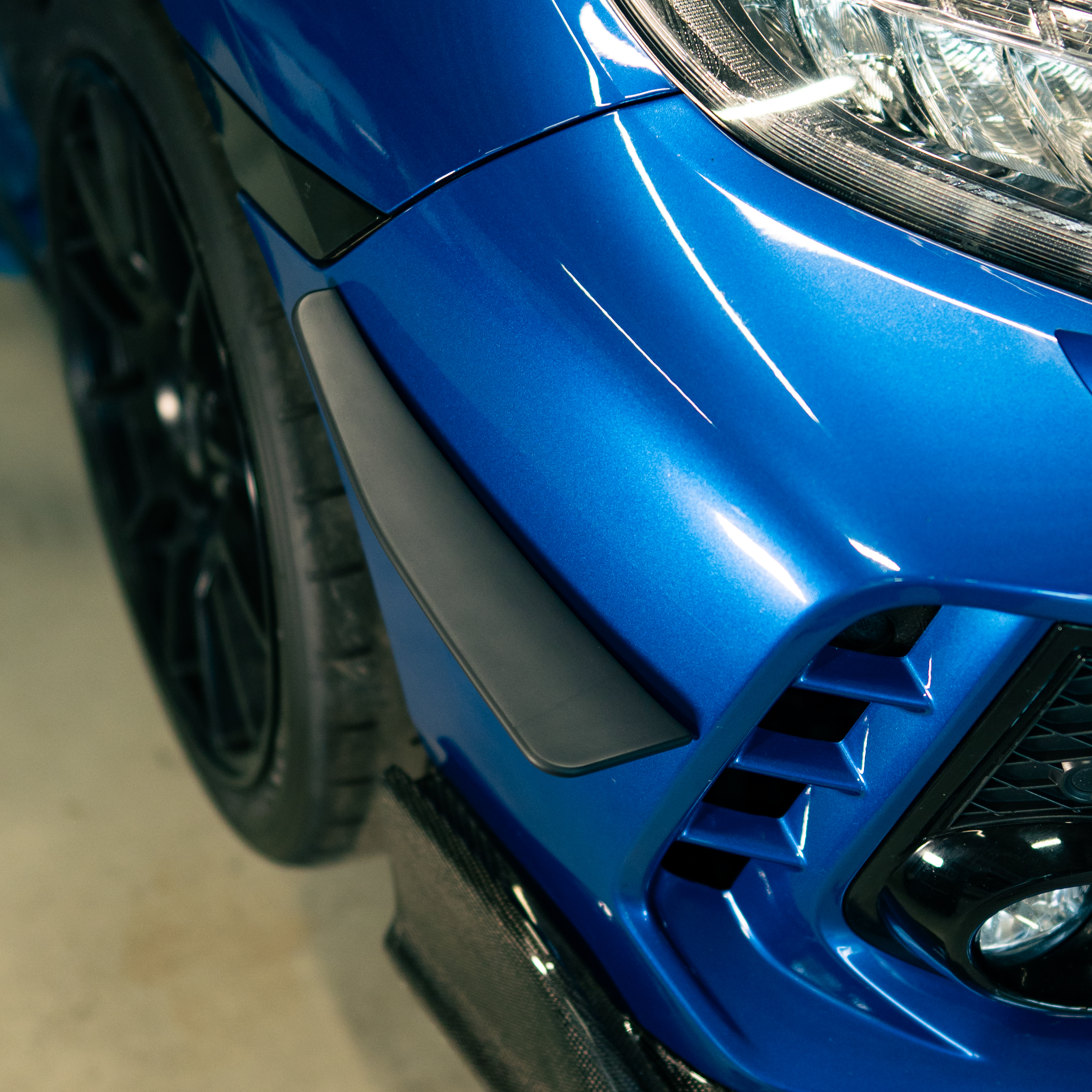 HONDA CIVIC TYPE R FK8 CANARDS SET INKL.TGA