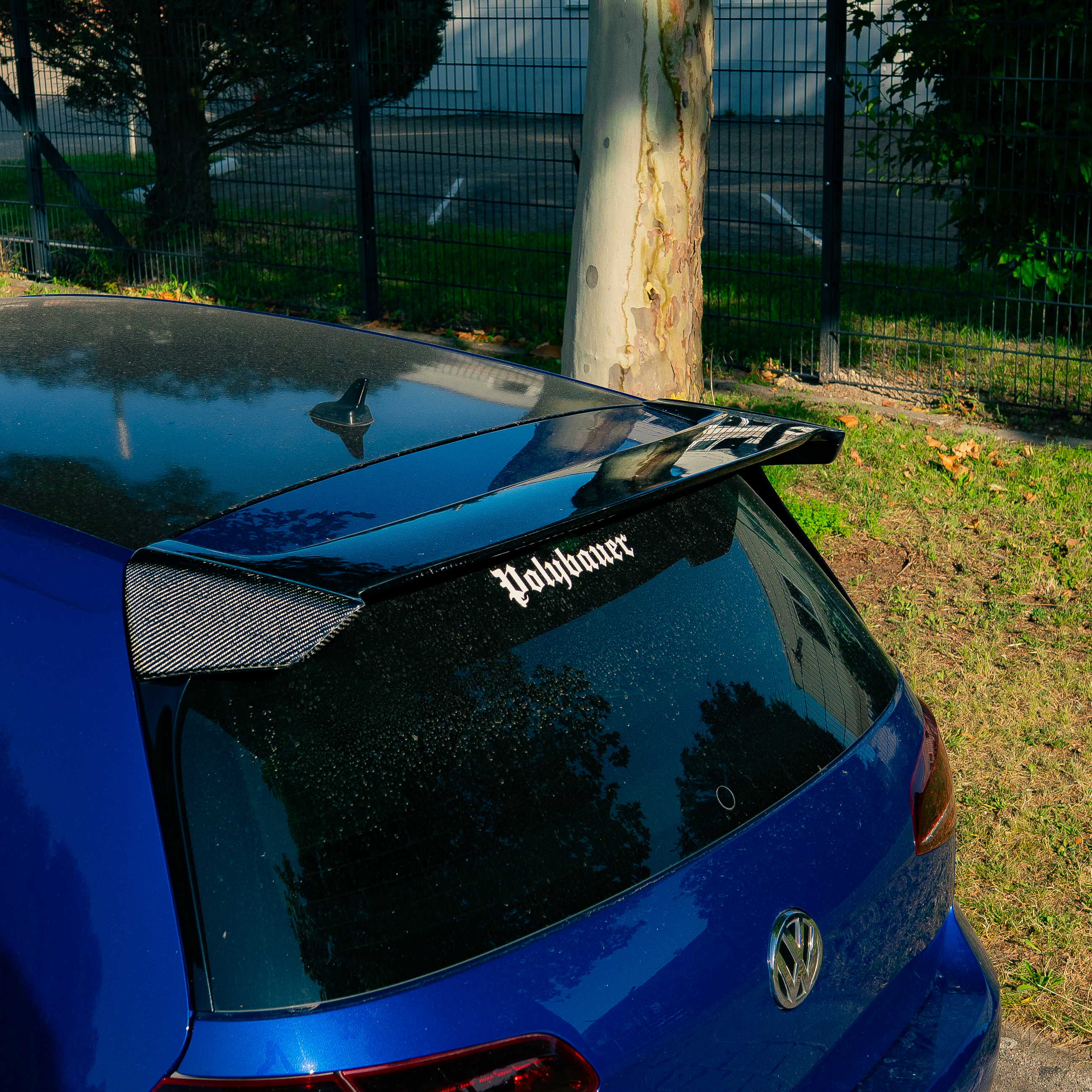 VW GOLF 7 TYP AU DACHKANTENSPOILER POLYBAUER F16 INKL. TGA (CARBON)